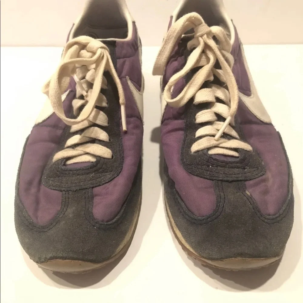 Nike VINTAGE Running Shoes Sneakers 1982 Collectible Mens 8 RARE Original Nike